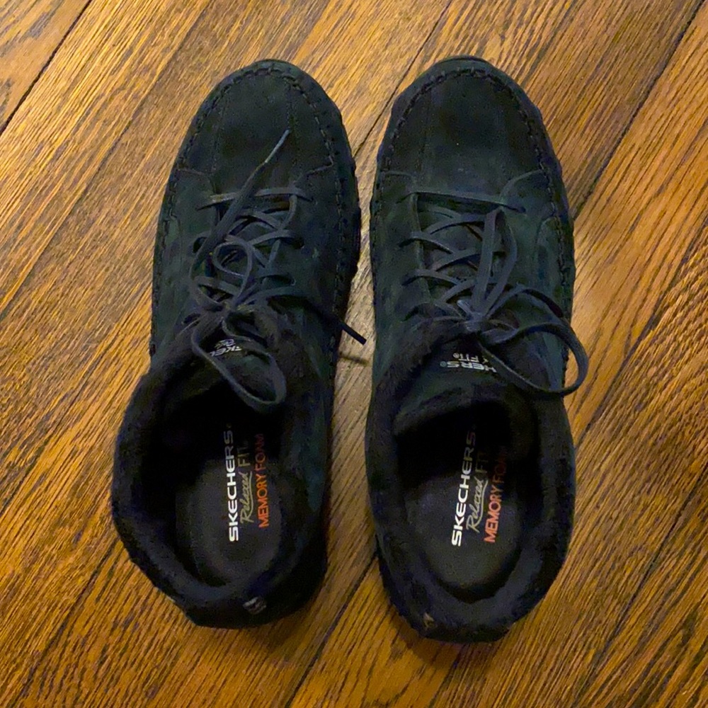Memory foam Skechers